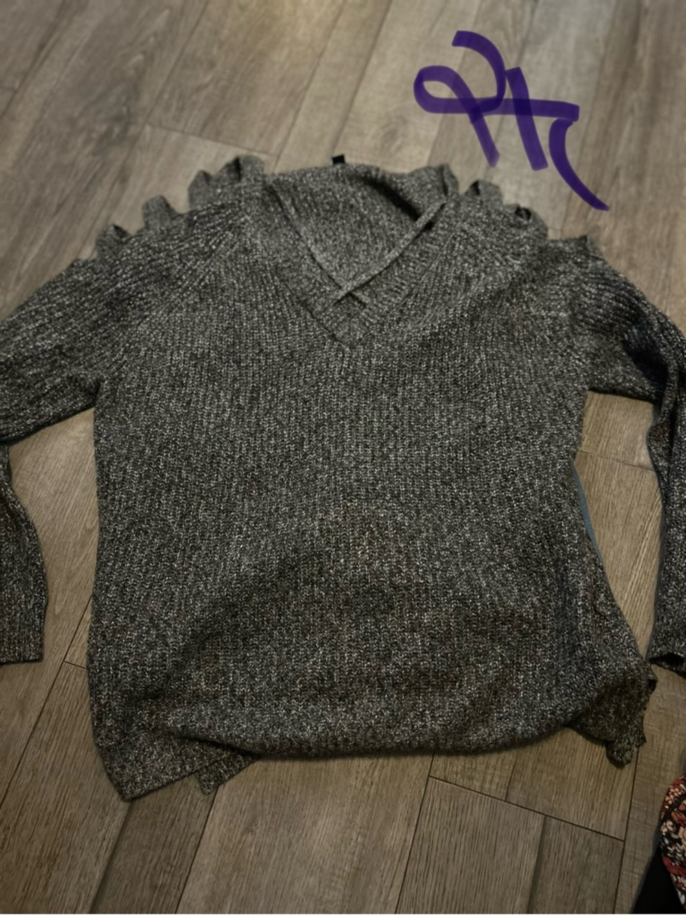 Sparkle Knit V-Neck Sweater - Gray
